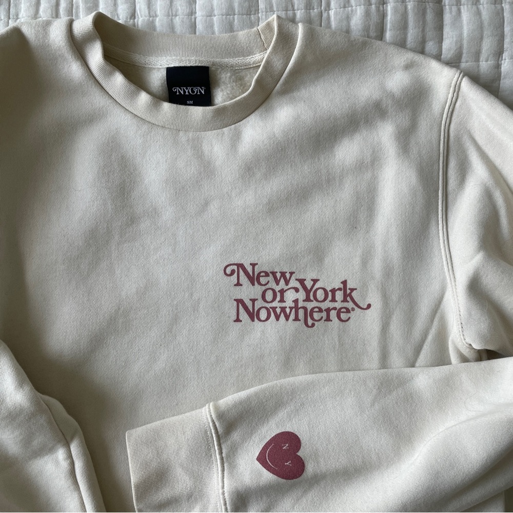 New York or Nowhere Lovers Valentine’s Day Sweatshirt